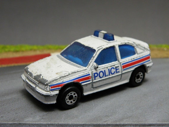 matchbox rover 3500 police