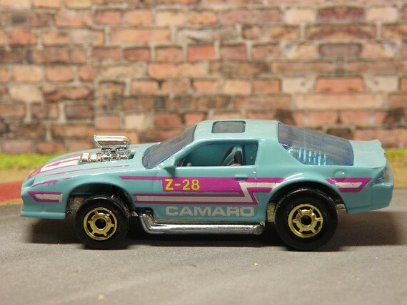 Vintage BLOWN CAMARO Z-28 (hotwheels #5138) 1988 - Hot Wheels
