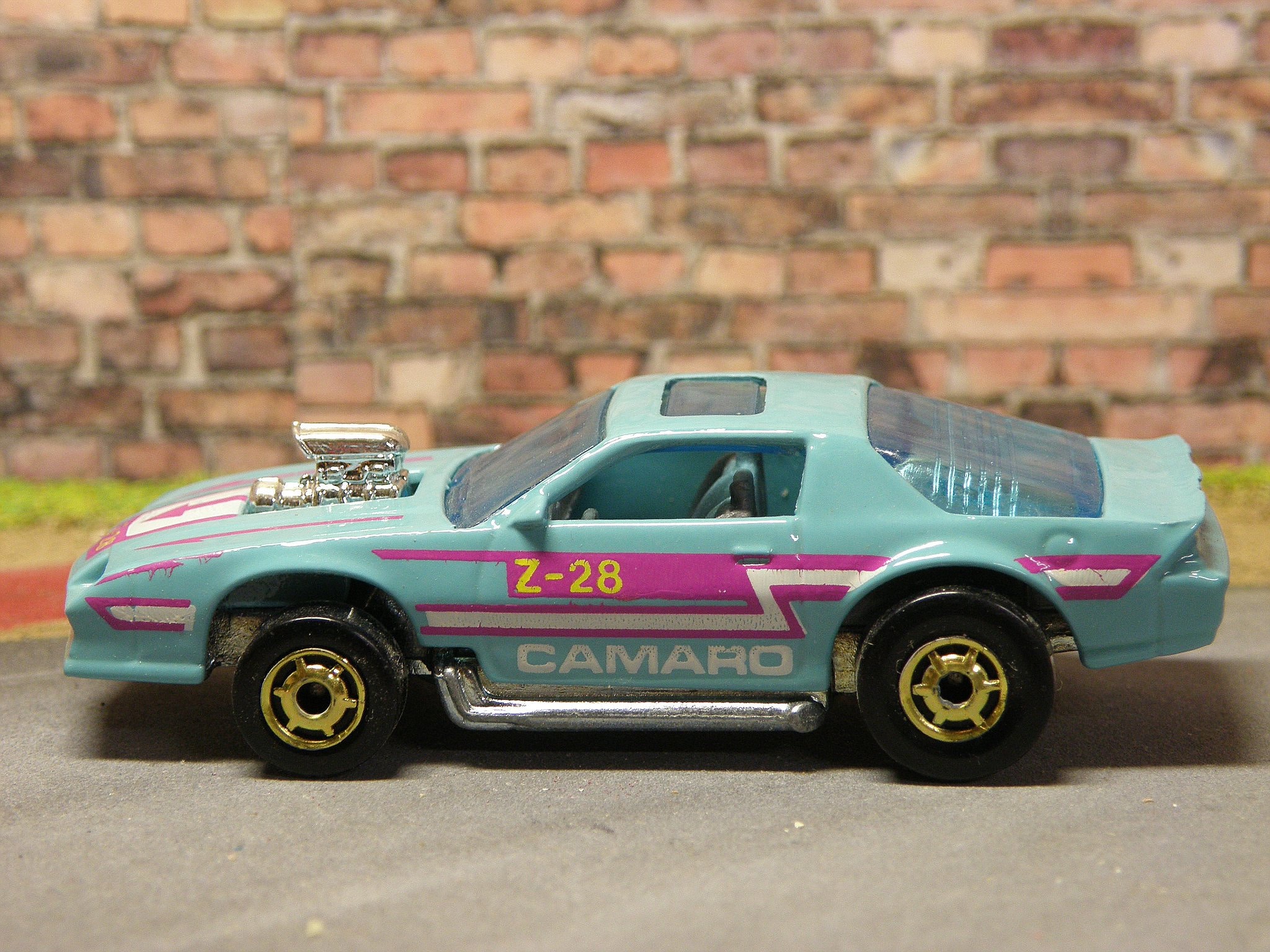 Vintage BLOWN CAMARO Z-28 (hotwheels #5138) 1988 - Hot Wheels