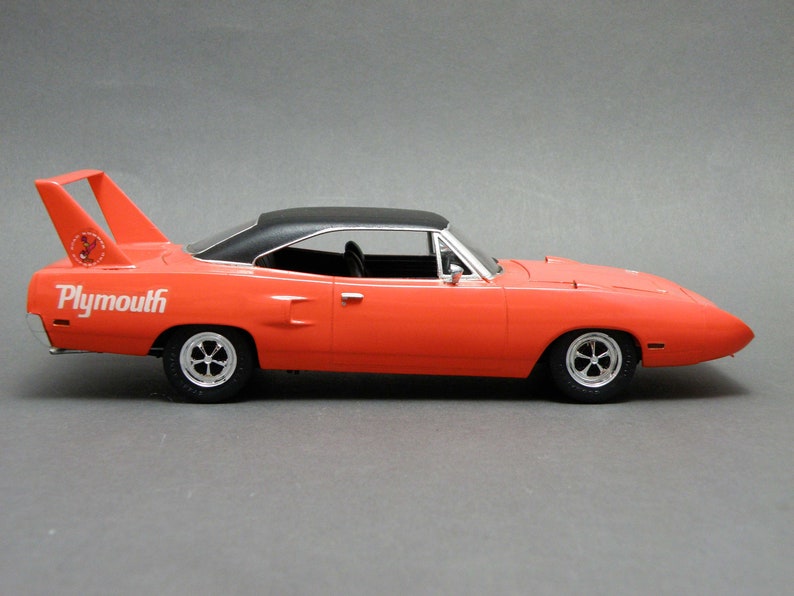 model Streetrod Barn find Muscle Car model car Custom made single Piece CI2-Selbuilt 1970 PLYMOUTH SUPERBIRD-Handmade