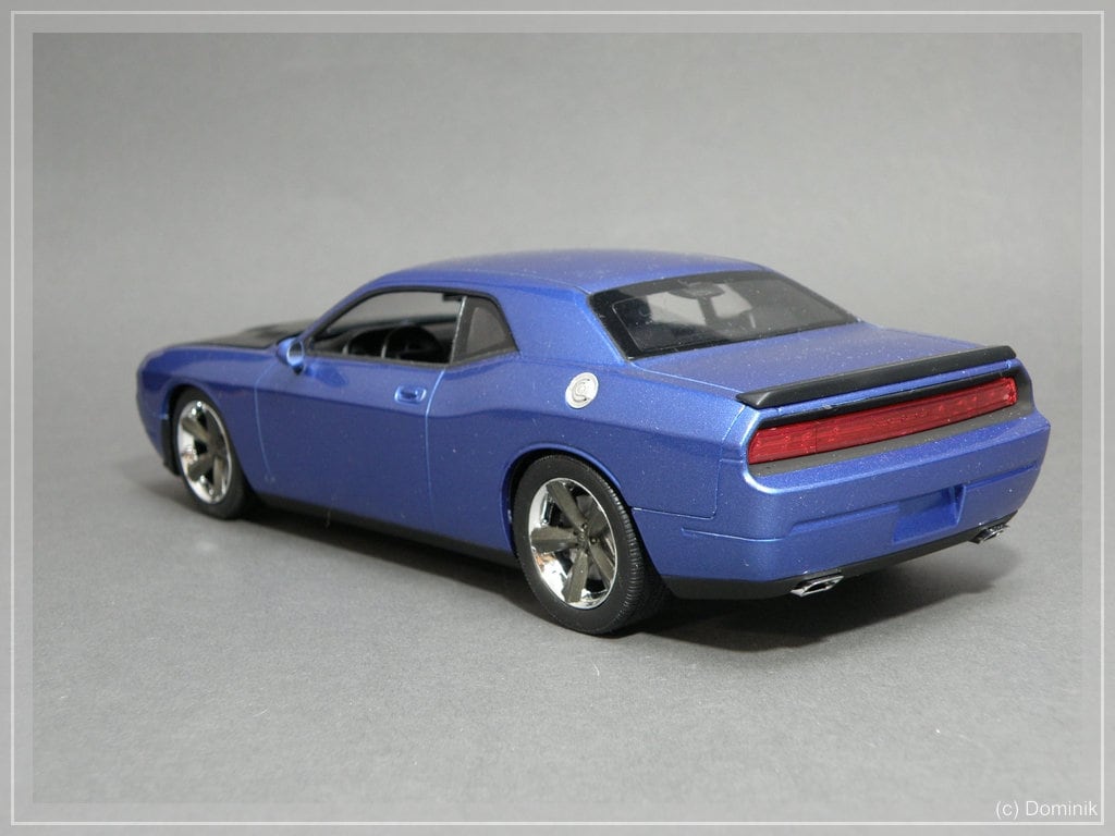 Buy Revell 1:25 `09 Dodge Challenger Online at Low Prices in