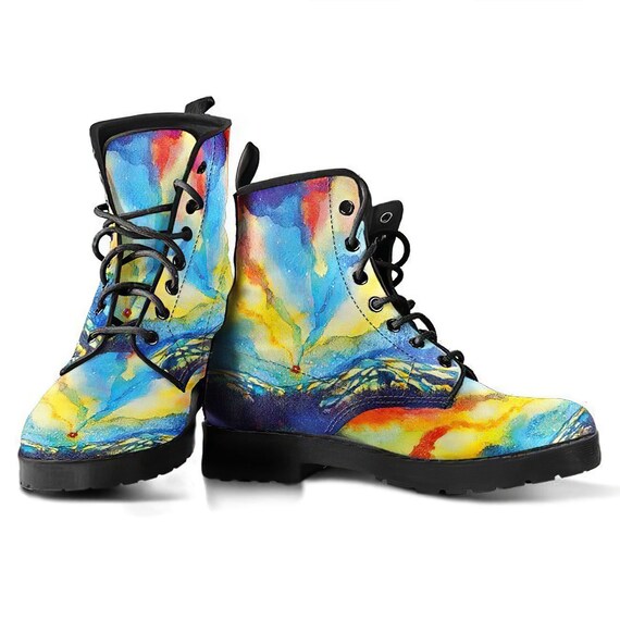 Womens Winter Boot Combat Boots Hippie Shoes Womens Leather Boots Rain Boots Women Bohemian Boots Spiritual Lion Dream