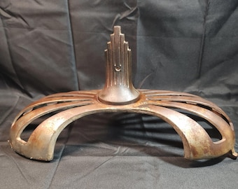 Remate pesado de cromo Art Deco para estufa de salón de hierro fundido antiguo