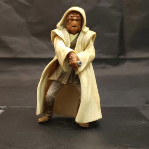 Hasbro Fi‑Ek Sirch 3.75&quot; Star Wars Nikto Jedi Knight 2002 Loose Figure