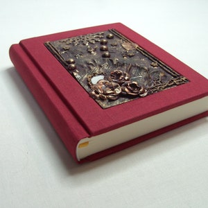 Calendar book for three years, yearbook, diary for 3 years