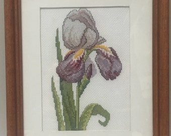 Iris - FINISHED Hecho a mano contada Cross Stitch Picture