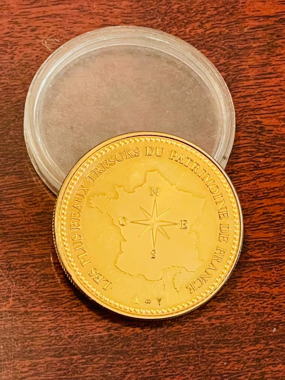 金メッキのエッフェル塔記念メダル – 1889年パリ版 - Etsy 日本