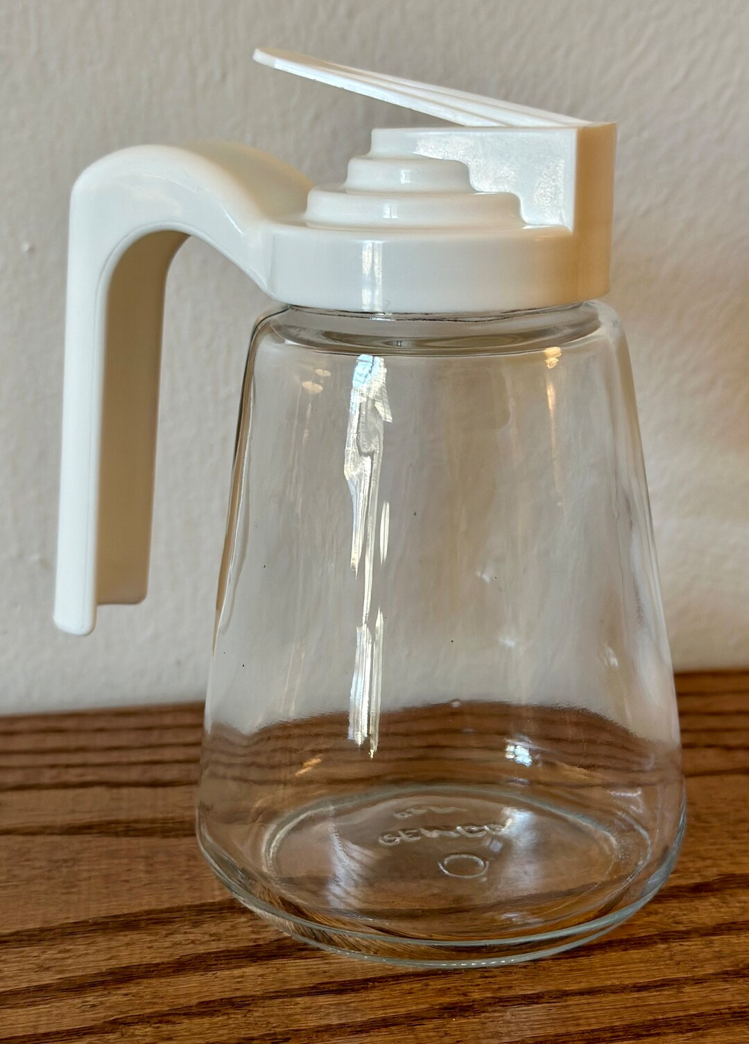 Gemco Glass Syrup Dispenser Pitcher With White Lid 12 Oz Etsy