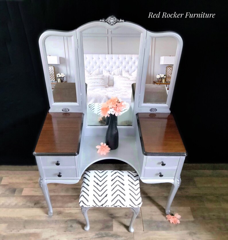 Queen Anne Dressing Table With Mirror Vintage Vanity With Etsy