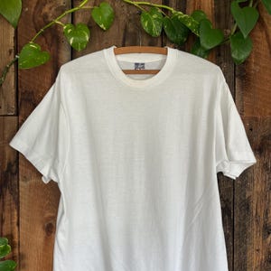 Vintage 80s 90s BVD Blank White T shirt single stitched soft thin size XL