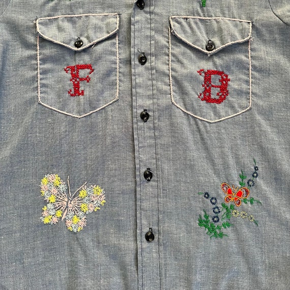 Vintage 70s Embroidered Chambray Womens Cute Size… - image 4