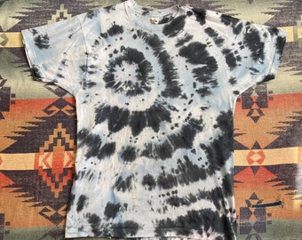 Vintage 80s Blue and Black Tie Dye Fruit of the Loom t shirt single stitched soft and thin size L to XL