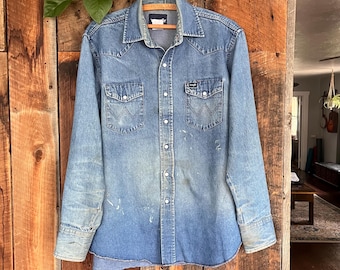 Vintage 80s 90s Wrangler Pearl Snap Thick Denim Shirt Distressed and Worn Size L