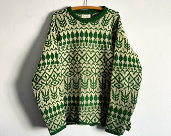 Vintage 70s 80s Green and White Fashio Bar Knit Winter Christmas Sweater size L