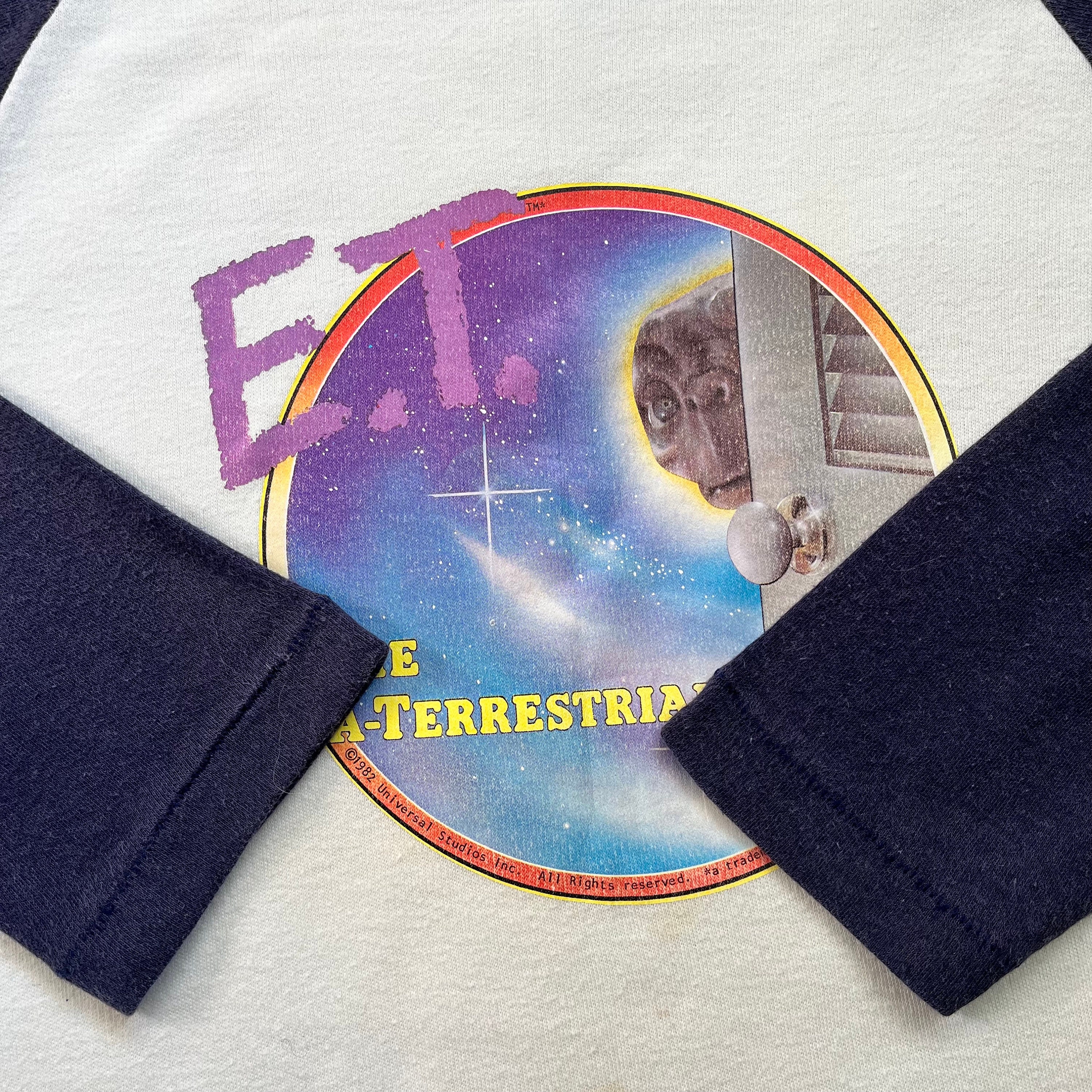 Vintage 80s ET Extra Terrestrial Movie Promo T Shirt Raglan Vintage 80s ET Extra Terrestrial Movie Promo T Shirt Raglan
