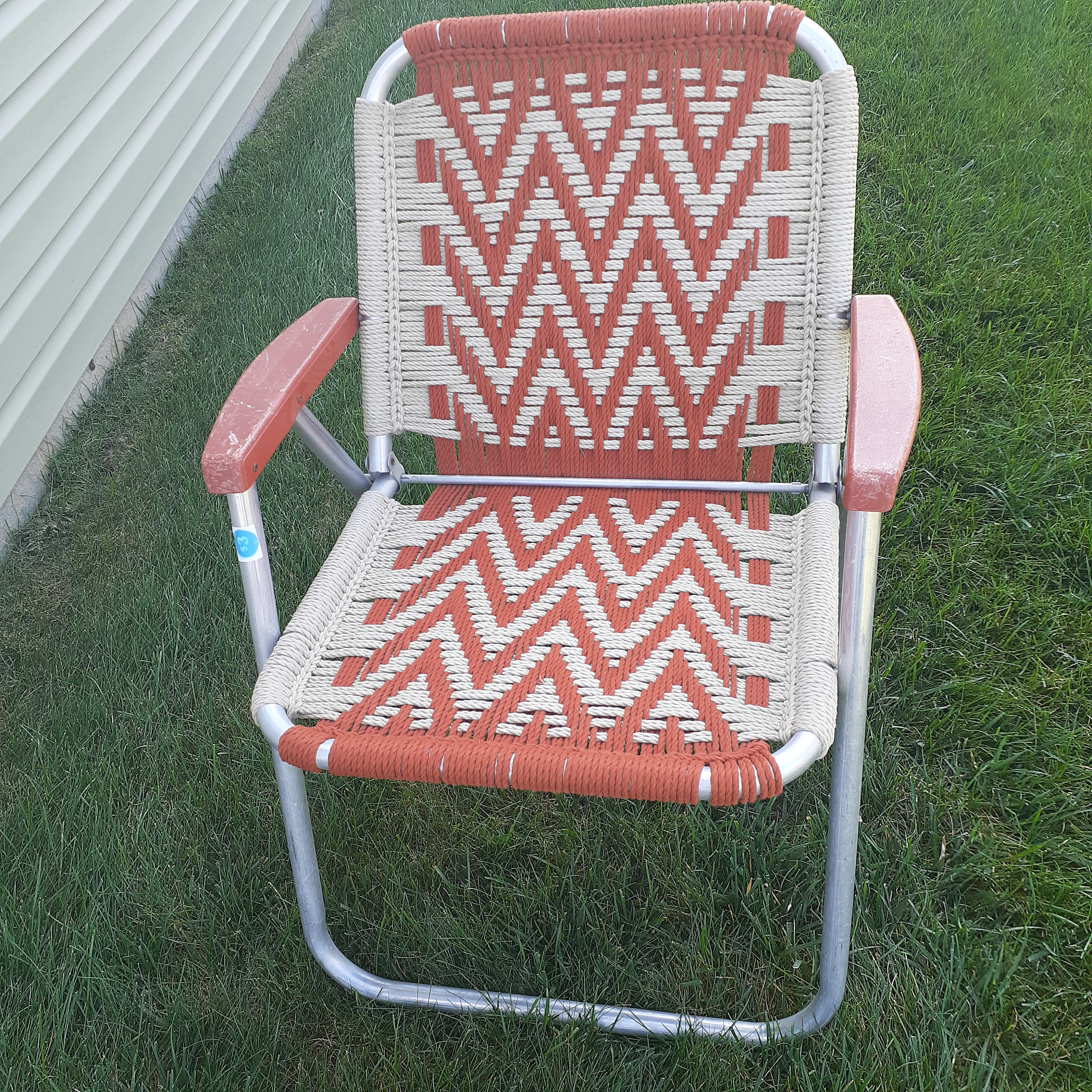 Vintage Folding Macrame Lawn Chair Brown Tan Aluminum Frame