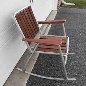 Vintage Redwood 11 Slat Folding Rocking Lawn Chair Aluminum Frame Porch Patio Camping Cabin Lakehouse Beach House