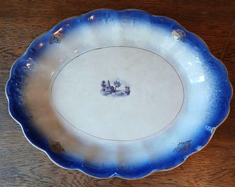 Antike La Francaise Flow Blue Servierplatte mit gewelltem Rand Rustikales Kirchenschiff #T-SB