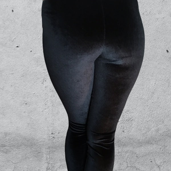 Samt-Leggings in schwarz