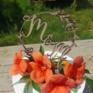 Cake Topper Floreale Personalizzabile con le vostre iniziali