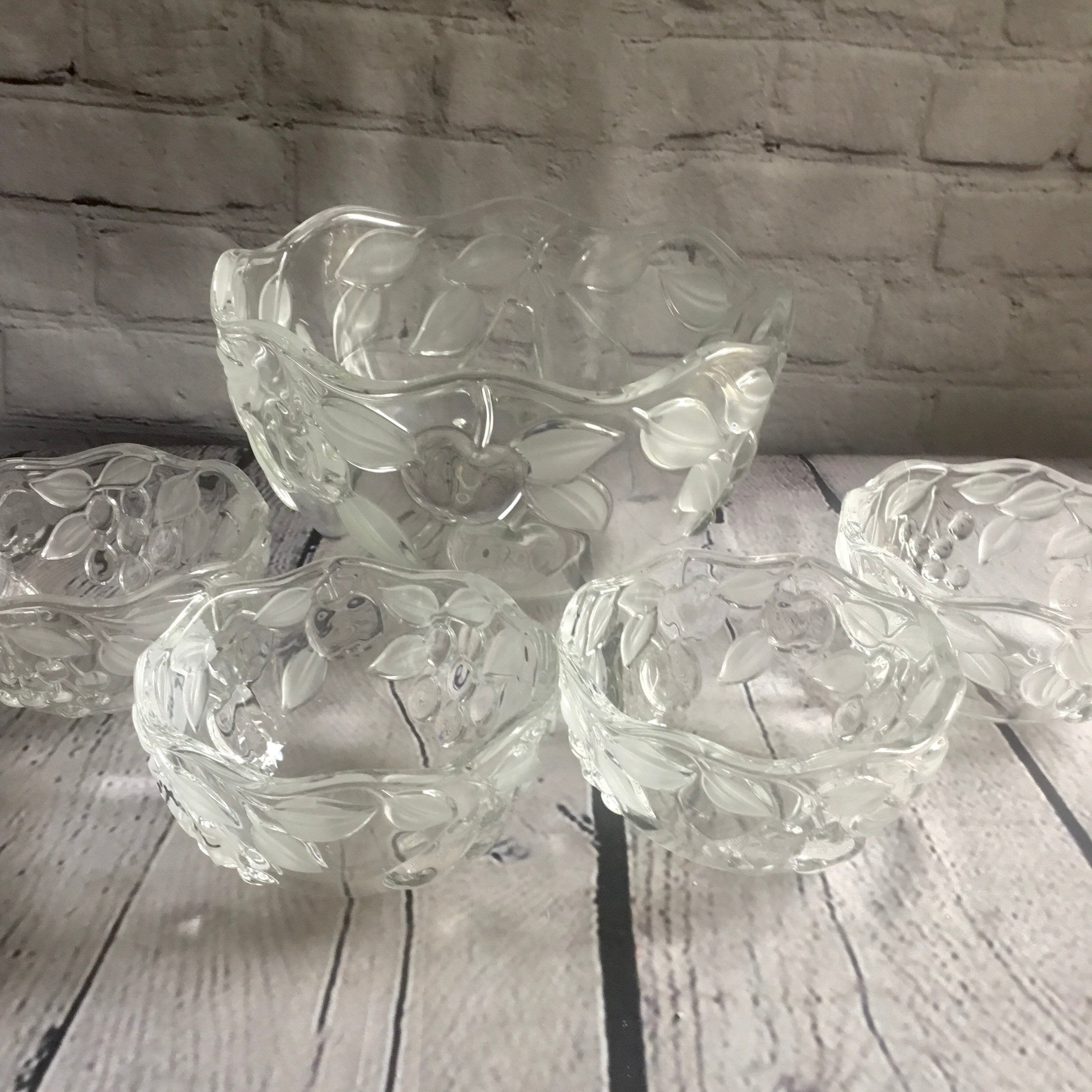 Mikasa Crystal Serving Bowl and Dessert Bowl set. Fruit design Etsy