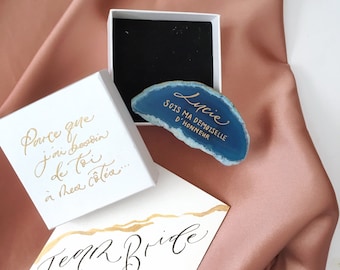 Coffret Cadeau personnalisé / naissance ou témoin ou mariage / Tranche d'agate en calligraphie