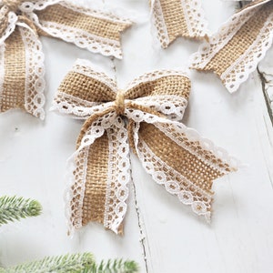 5/10/15/20 Fiocchi Burlap pre-legati per confezionamento regalo, regalo di Natale, borsa per torte nuziali, arredamento di Natale, decoro di carta, Burlap Bow, Matrimonio Rustico