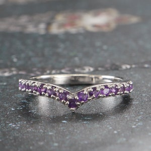 Chevron Ring,V Shape Ring,Crown Ring,Unique Valentine Curved Ring,Half Eternity Ring,Natural Gemstone Amethyst Silver Dainty Curved Rings