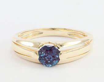 6mm Alexandrite Engagement Statement Ring, 14K Solid Gold Alexandrite ring, New Mom Gift, June Birthday Girlfriend Gift Ring, Gift for Her