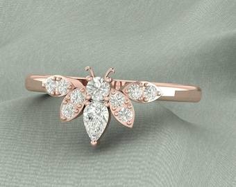 Anillo de compromiso con diseño de abeja y moissanita, anillo de cumpleaños con moissanita en forma de pera, anillo de moissanita chapado en oro rosa, anillo de plata con diseño de abeja y circonita cúbica.
