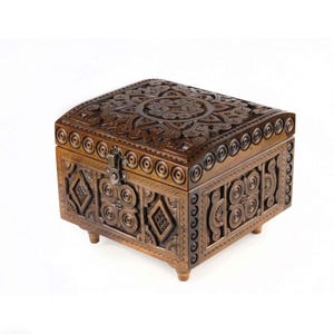 Carved wood box, jewelry case wooden, wood jewelry box, jewelry box, wooden box, jewellery box, hand carved wooden box, anniversary gift