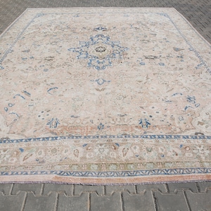 Vintage Turkish Oushak Rug: 10x13 ft, Floral Wool Rug
