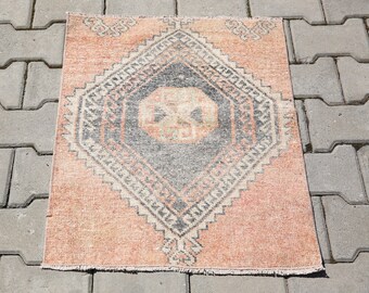 runner rug 2x2,doormat runner,Rug cut piece runner rug,oushak runner,vintage runner patch runnner,wool runner,rug runner1'9x2'4 Ft SKU:18056