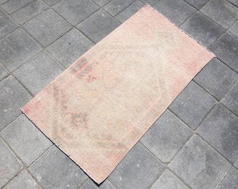 small door mat rug,Turkish rug,Vintage Rug,area rug,anatolian Rug,Hand made rug,rug,Floor kitchen rug,decorative rug, 2'4x4'2 Ft SKU:4893