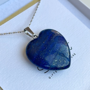 Blauer Lapis Lazuli Herzanhänger, schönes Natursteingeschenk, Muttertagsgeschenk, Abschlussgeschenk, blaues Herzhalskette, Beziehungsbooster
