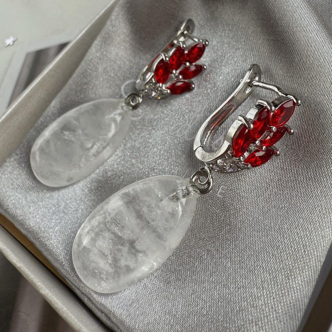 Qings Peridoto Collana con Ciondolo Luna in Argento Sterling 925 Agosto Birthstone Pendente Delicata Forma di Cuore Nonna Regalo di Compleanno