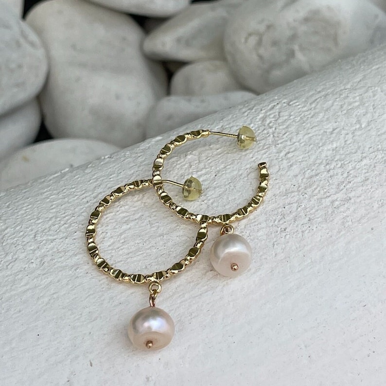 Hoop Earrings - Large - Gold-Plated w/Pearl Flowers - Amelia