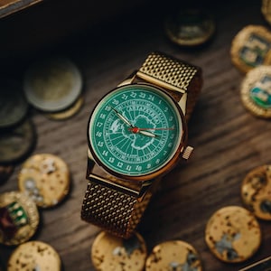 Antarctic Atmosphere of the Polar Night — Vintage Men’s Watch with Green Dial and 24-Hour Automatic Movement. Perfect Gift for Him