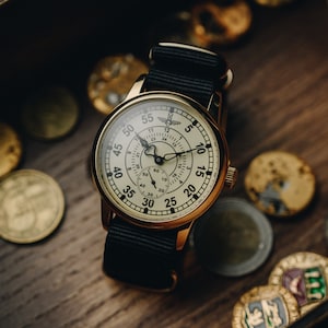 Vintage Militäruhr Aviation ZiM, Militäruhr. Mechanische Uhr, Herrenarmbanduhr, Pilotenuhr, Geschenk für Ihn, Personalisierte Uhr