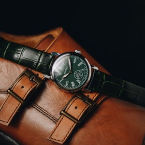 Vintage watches - Pobeda. Mechanical watches. Wrist mens watches. Gift for him. Military watch. collectible watch. Gift for men. Gift idea