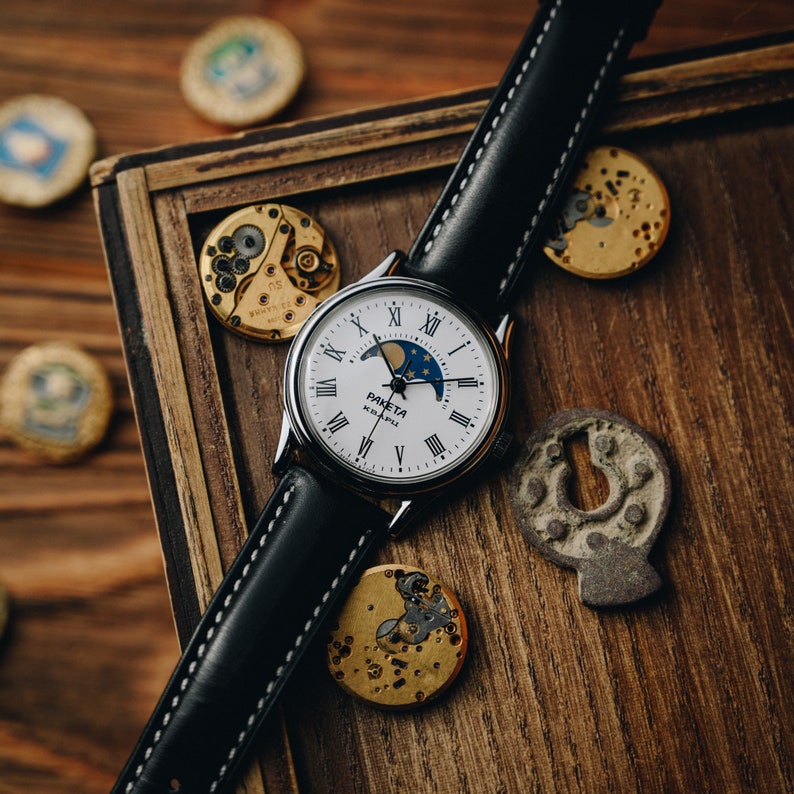 Moon phase calendar watch. Unique Mens Vintage Moon watch Raketa Moon calendar. Mens quartz wrist watch. Spase watch Mens Gift. Moon phase image 3