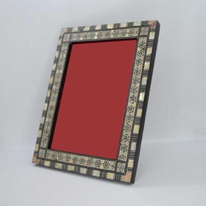 Mother of Pearl Mosaic Picture Frame: Handcrafted Beech Wood Inlay (9.25&quot;x6.85&quot;)