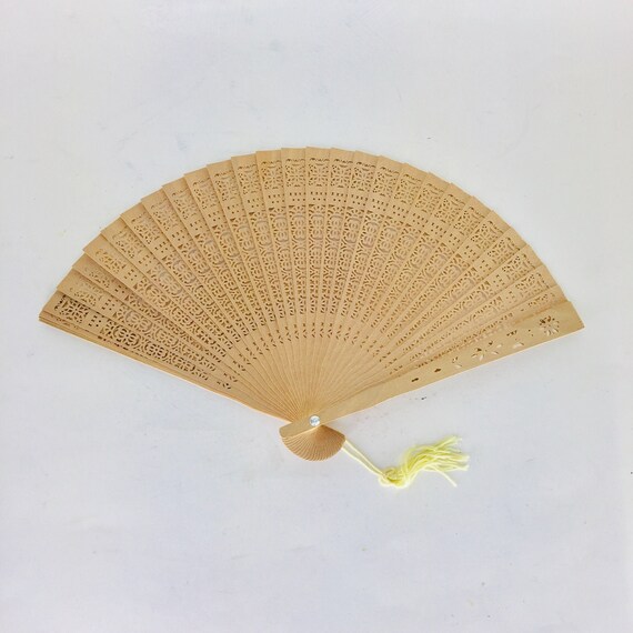 Vintage 8" Folding Hand Fan w/ Original Box Natural… Gem