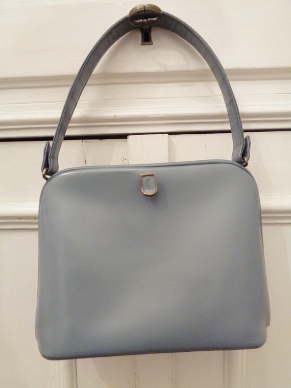 enchanting light blue handbag 40's plain leather