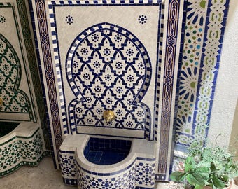 Fuente de pared de mosaico marroquí: fuente de azulejos de mediados de siglo para interior y exterior