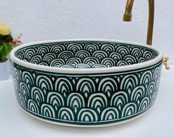 Handgefertigtes Smaragdgrün Keramikspüle, geometrisches Jakobsmuschelbecken