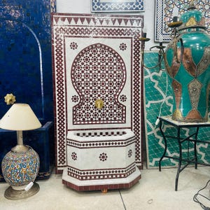 Unique waterfall Fountain, Burgandie & White Moroccan Mosaic Fountain, Handmade Zellige Garden Fountain, CUSTUMIZABLE Mosaic Wall Fountain