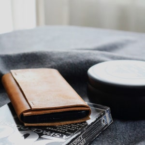 Custodia in pelle estetica per telefono Galaxy S25 Plus / Custodia in pelle per Z Fold 6 - realizzata a mano nell'UE con pelle italiana di alta qualità /