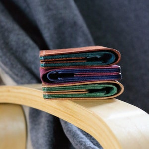 Monogramed full grain leather wallet - handmade in the EU | Men's leather wallet | High quality handmade wallet