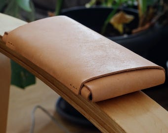 Google Pixel Handyhülle aus italienischem Leder mit integrierter Brieftasche | Hergestellt in Europa